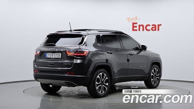 Jeep Compass 2022 — ფოტო 2/20