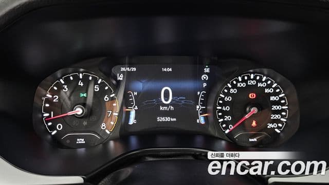 Jeep Compass 2022 — ფოტო 8/20