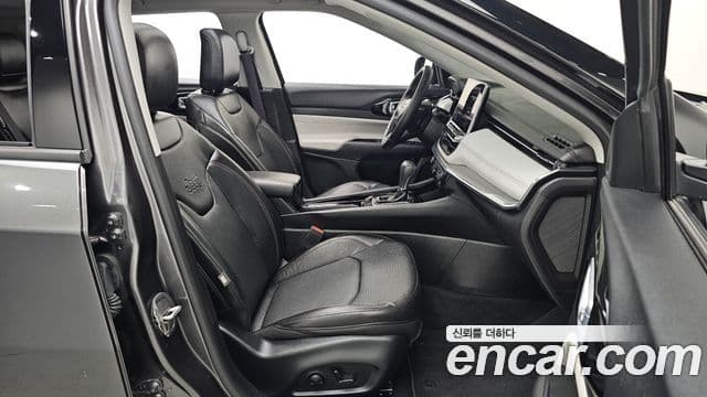 Jeep Compass 2022 — ფოტო 11/20