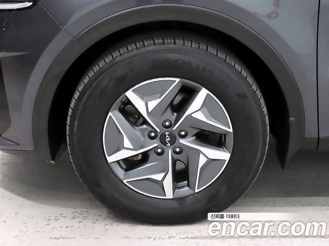 Kia Sorento 2021 — Фото 4/20