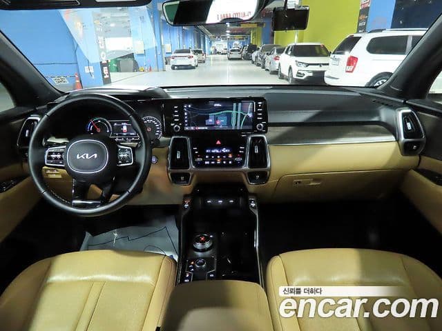 Kia Sorento 2021 — Фото 8/20