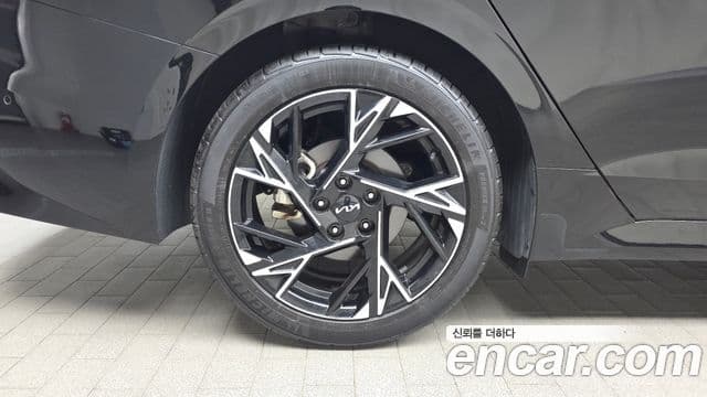 Kia K5 2025 — фото 5 из 20