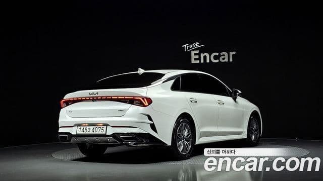 Kia K5 2023 — Şəkil 2/20