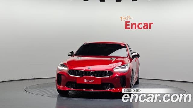 Kia Stinger 2021 — ფოტო 3/20