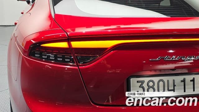 Kia Stinger Meister 2021 — Photo 10/31