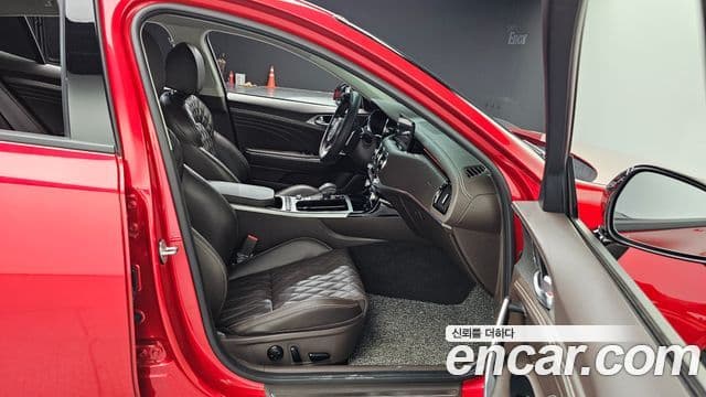 Kia Stinger Meister 2021 — Photo 19/31
