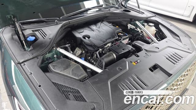Genesis GV70 2021 — ფოტო 6/20