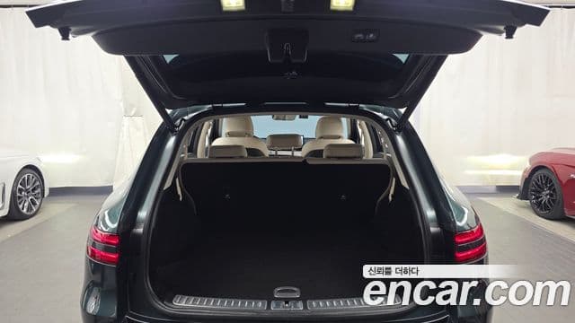 Genesis GV70 2021 — ფოტო 20/20