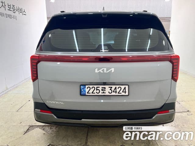 Kia Carnival 2024 — Şəkil 4/20