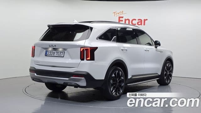Kia Sorento 2025 — Фото 2/20