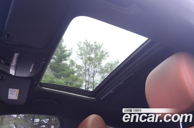 Mercedes-Benz GLC-Class 2021 — ფოტო 18/20