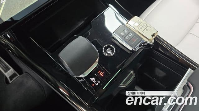 Land Rover Range Rover Sport 2025 — Şəkil 9/20