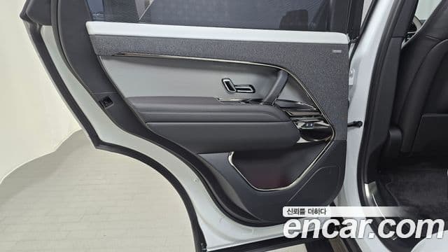 Land Rover Range Rover Sport 2025 — Photo 8/36