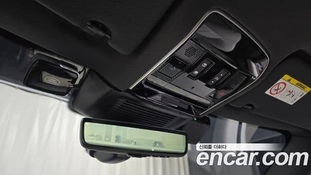 Land Rover Range Rover Sport 2025 — Photo 12/36