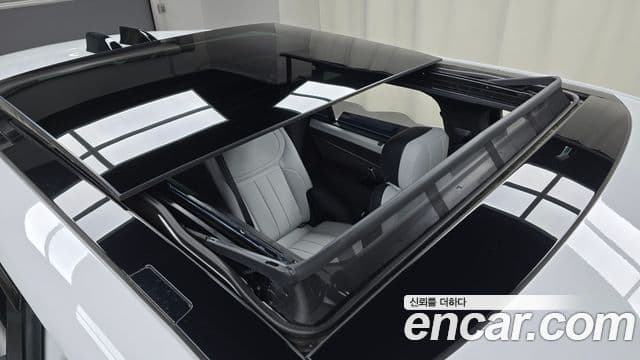 Land Rover Range Rover Sport 2025 — Photo 6/36