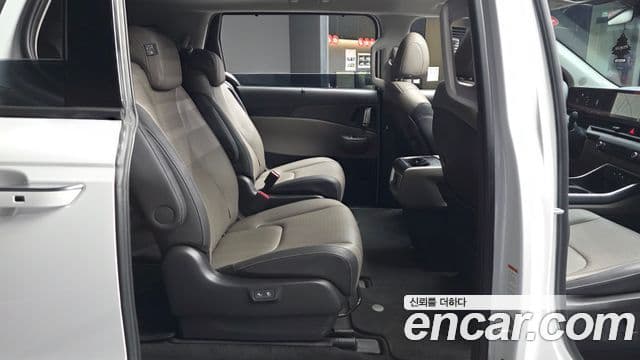 Kia Carnival 2024 — ფოტო 12/20