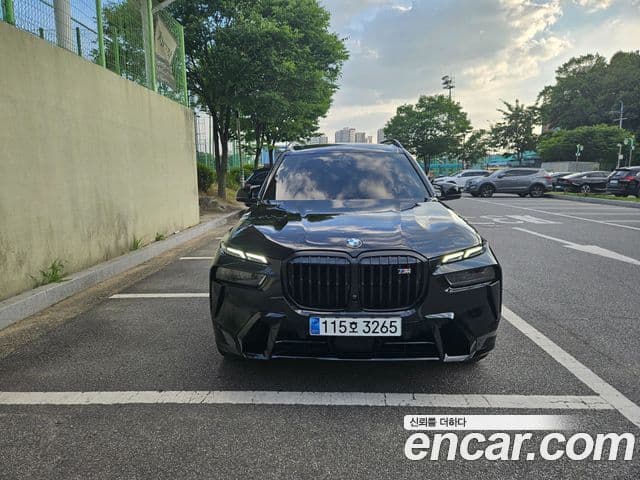 BMW X7 2024 — Şəkil 1/19