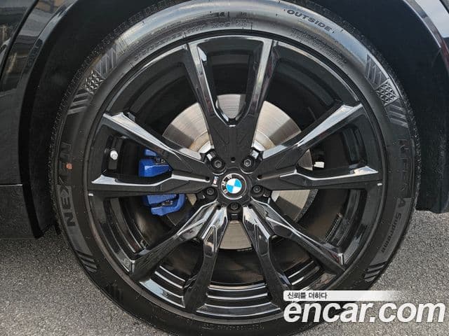 BMW X7 2024 — Şəkil 16/19