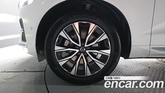 Volvo XC60 2025 — Şəkil 5/20