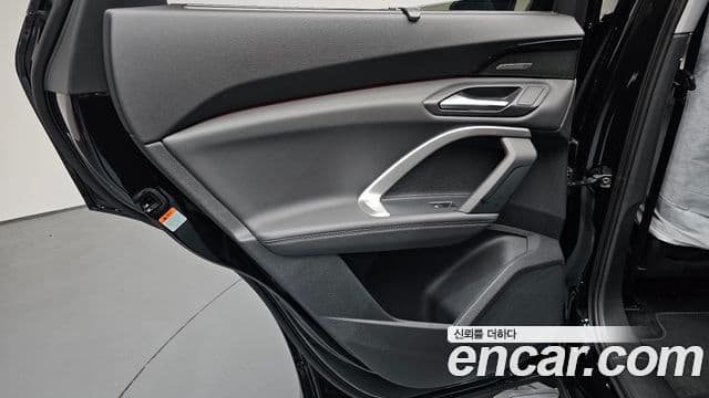 Audi Q5 2025 — Photo 18/34