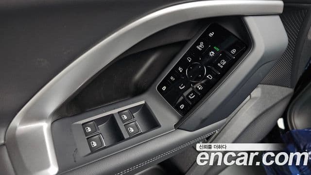 Audi Q5 2025 — Photo 26/34