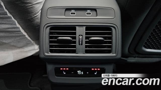 Audi Q5 2025 — Photo 3/34