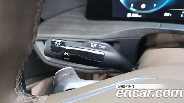 Kia K8 2021 — Şəkil 17/20