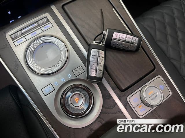 Genesis GV80 2022 — фото 8 из 20