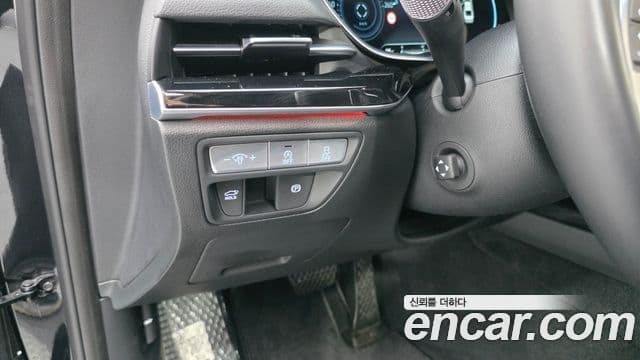 Genesis Electrified G80 2021 — Şəkil 12/20