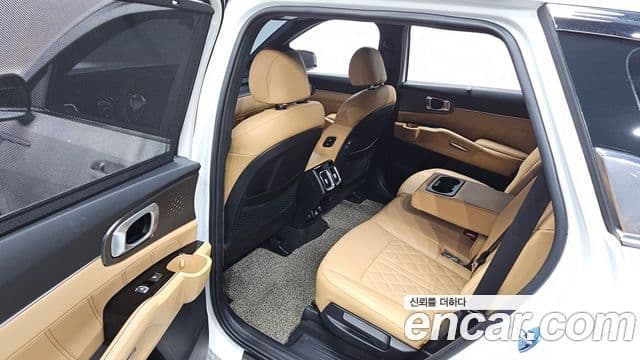 Kia Sorento 2020 — ფოტო 11/20