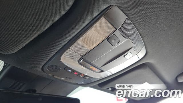 Kia Sorento 2020 — ფოტო 18/20