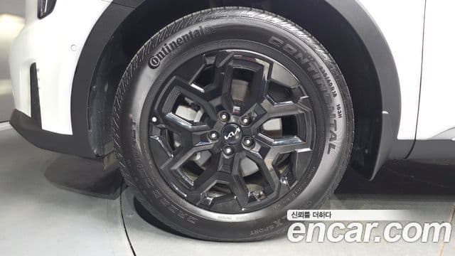Kia Sorento 2024 — ფოტო 5/20