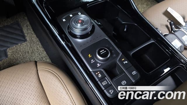 Kia Sorento 2024 — ფოტო 9/20