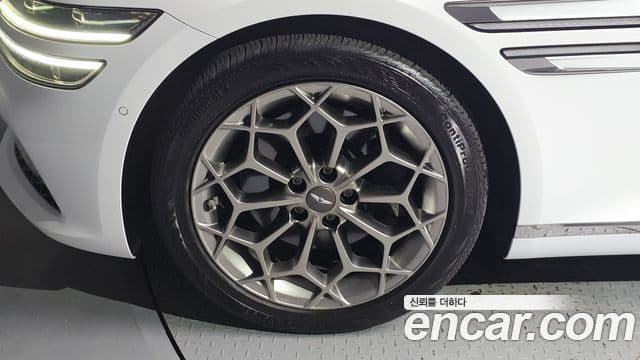 Genesis Electrified G80 2021 — ფოტო 4/20