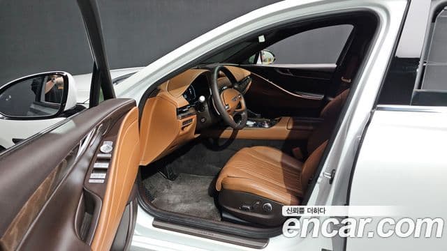 Genesis Electrified G80 2021 — ფოტო 8/20
