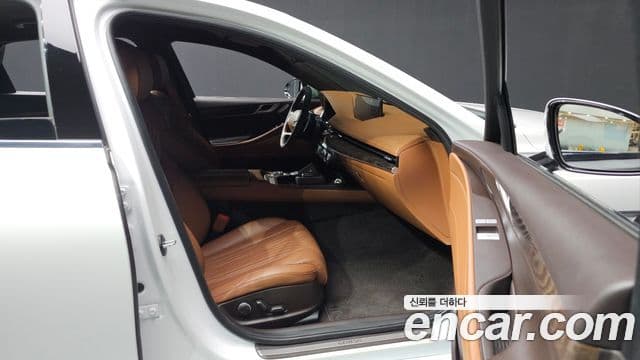 Genesis Electrified G80 2021 — ფოტო 17/20
