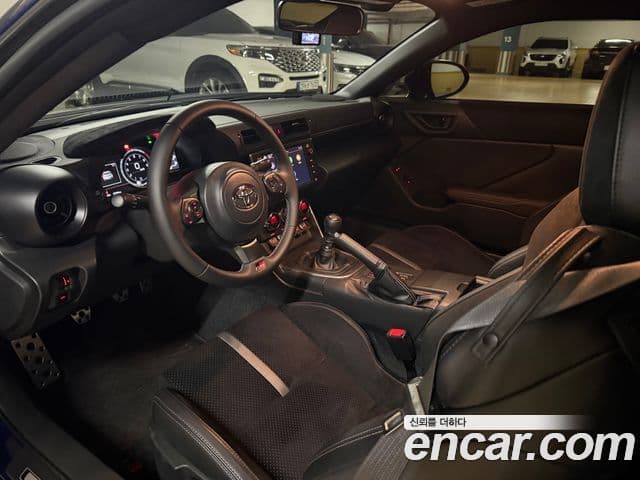 Toyota GR86 2025 — Photo 3/8