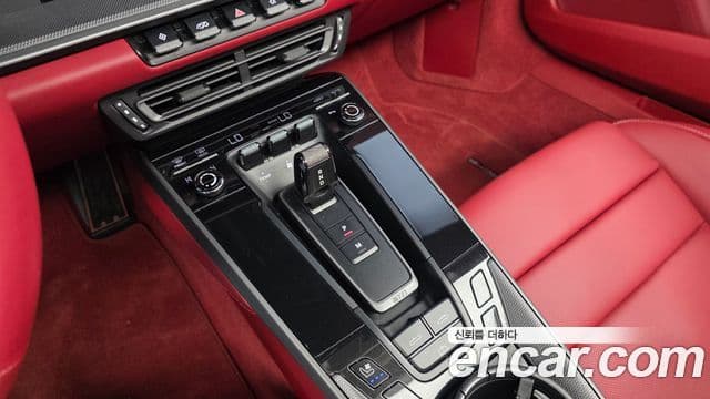 Porsche 911 2024 — Şəkil 9/20