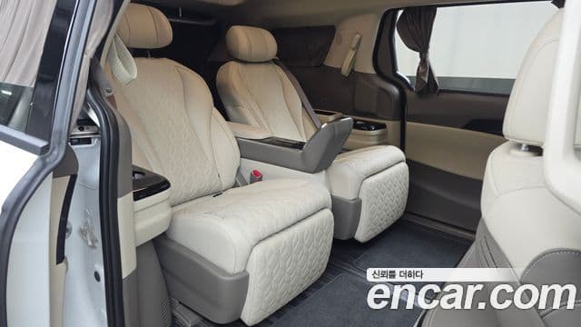 Kia Carnival 2026 — ფოტო 12/20