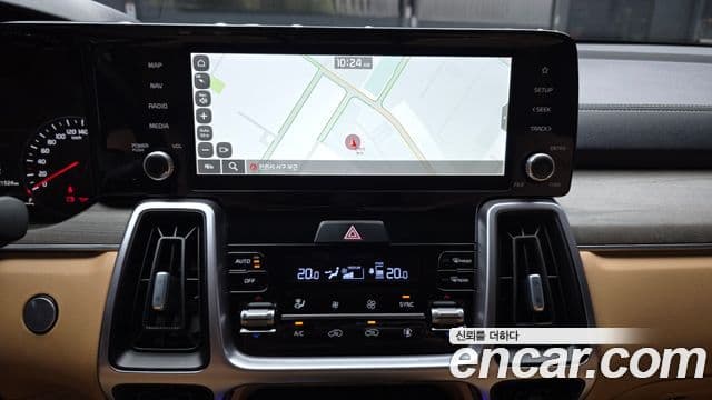 Kia Sorento 2022 — Şəkil 14/20