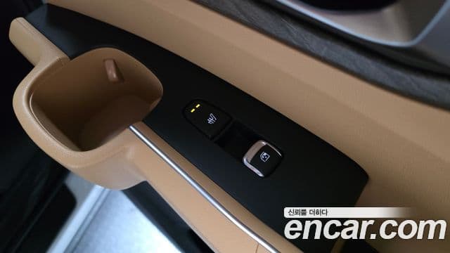 Kia Sorento 2022 — Şəkil 19/20
