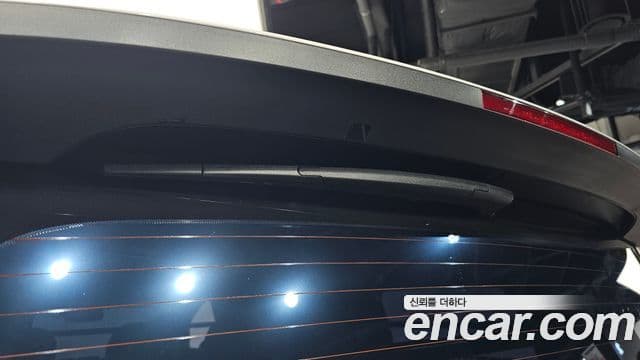 Hyundai Staria 2025 — Photo 14/35