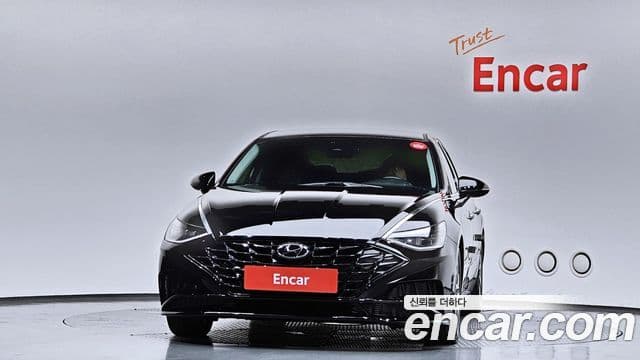 Hyundai Sonata 2022 — ფოტო 3/20