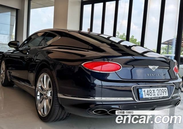 Bentley Continental GT 2021 — ფოტო 3/13