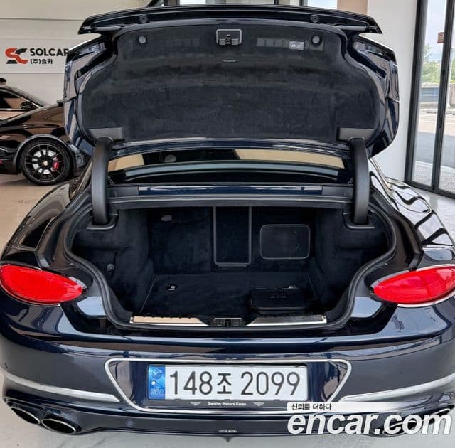 Bentley Continental GT 2021 — ფოტო 12/13
