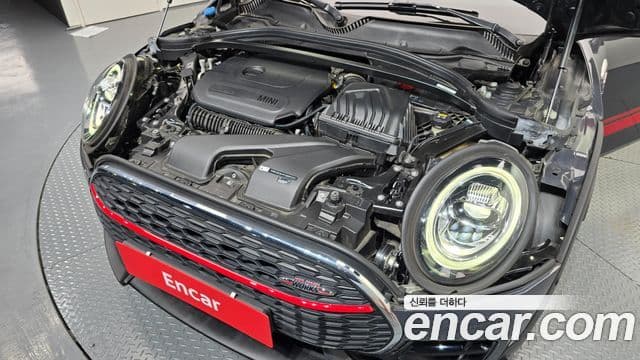 Mini Cooper S Clubman 2020 — фото 6 из 20