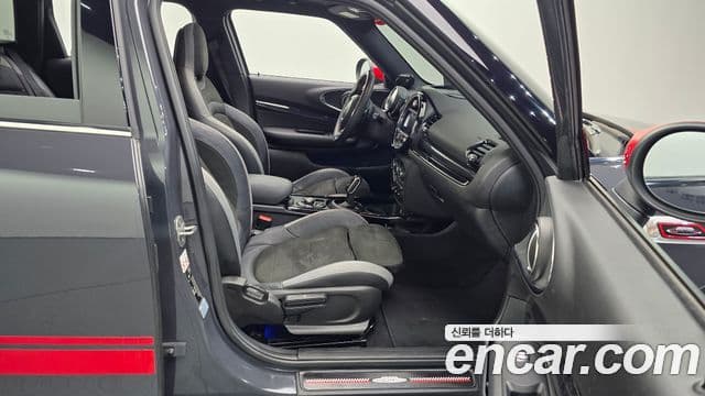 Mini Cooper S Clubman 2020 — Şəkil 11/20