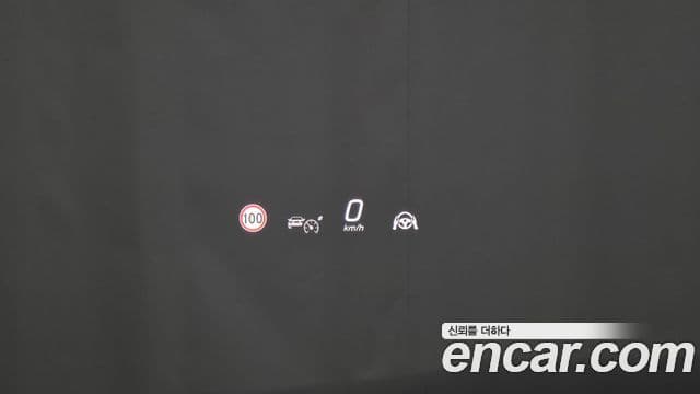 Mercedes-Benz E-Class 2025 — Photo 3/31