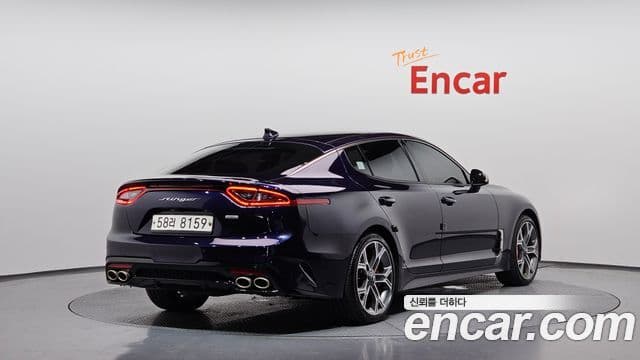 Kia Stinger 2019 — ფოტო 2/20