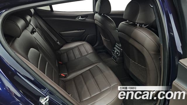 Kia Stinger 2019 — ფოტო 11/20